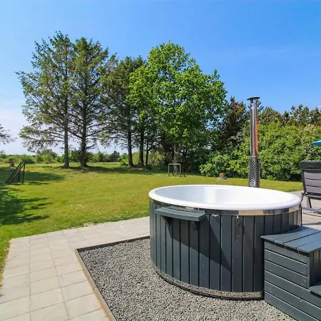 Iduna - 10km From The Sea In Western Jutland By Interhome 度假居 *